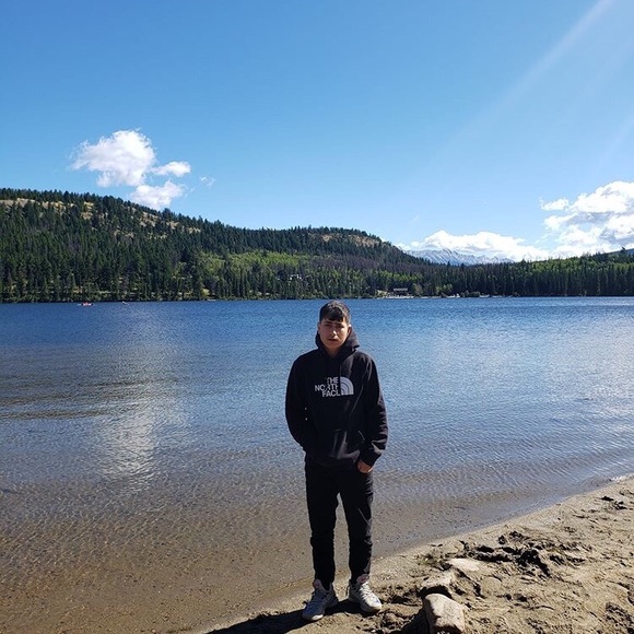 Meet your Posher, Abdullah - Picture 1 of 1